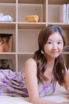 小镇姑娘电影版在线观看免费